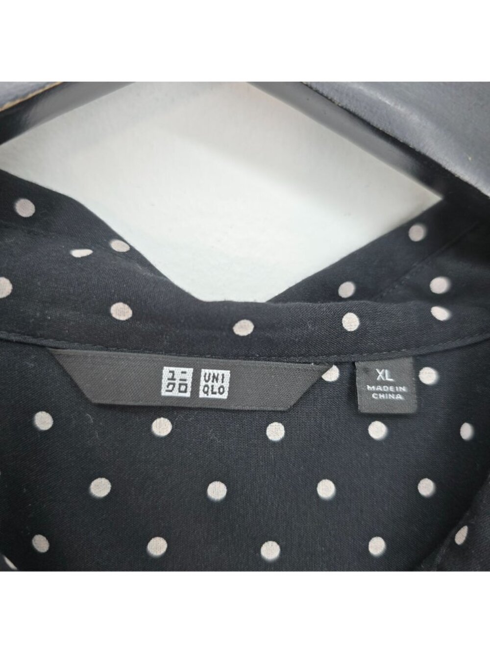 Uniqlo Japan Black White Polkadot Long Sleeve Button Front Shirt Women Size XL - Picture 5 of 5
